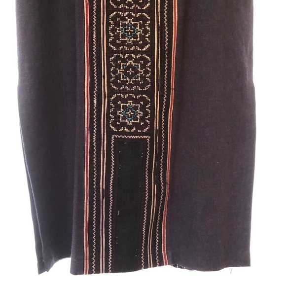 Authentic Thai Indigo tea coat with embroidery. Hmong tribe. Hand made. - Picture 13 of 16